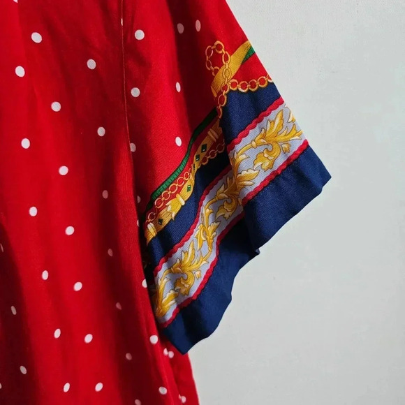 Vintage Liz Sport Print Red Short Set - Picture 4 of 11